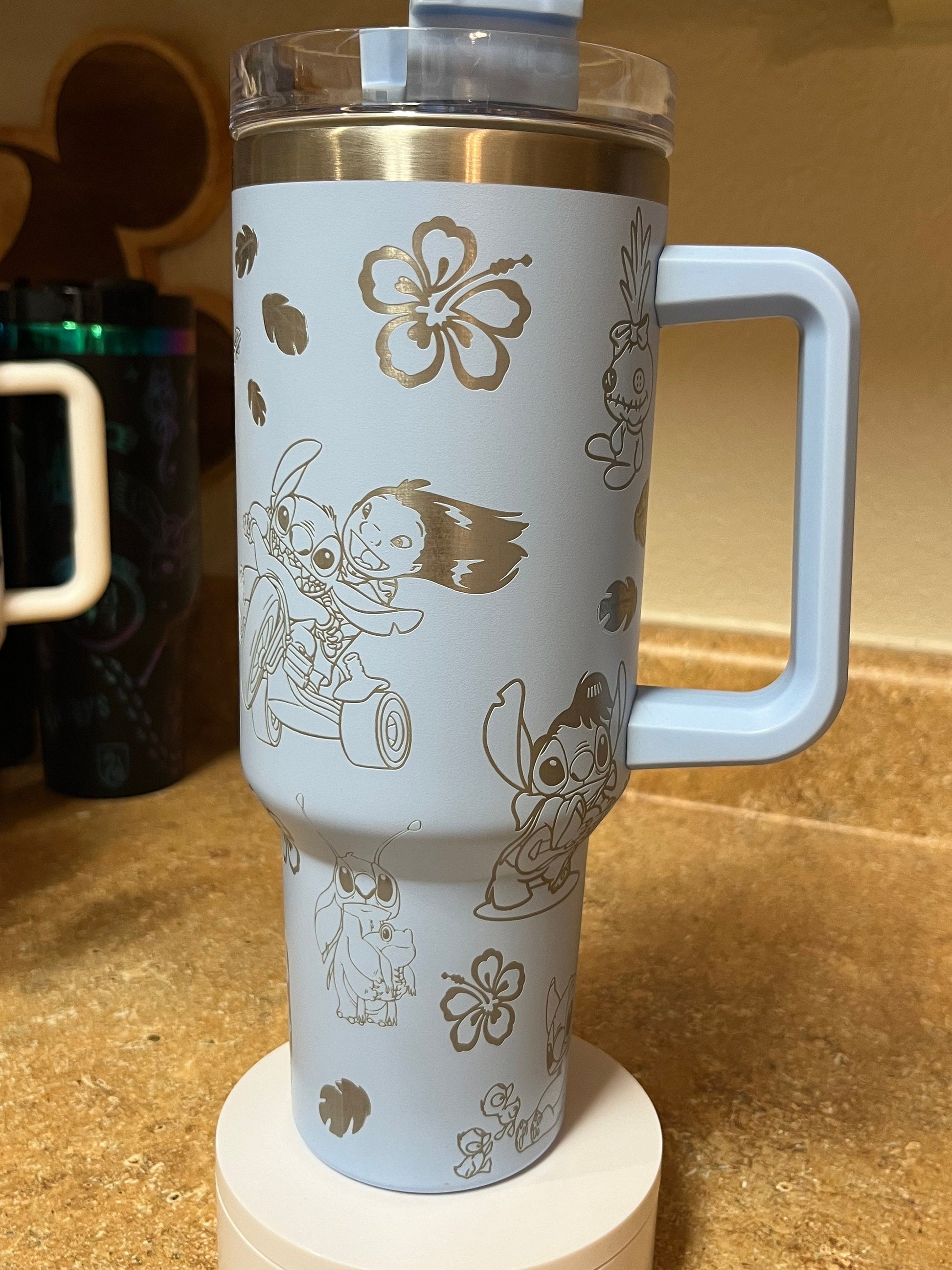 Lilo & Stitch Blue Tumbler with Handle – Cute Insulated Stainless Steel Travel Mug with Hibiscus Flowers & Characters Design